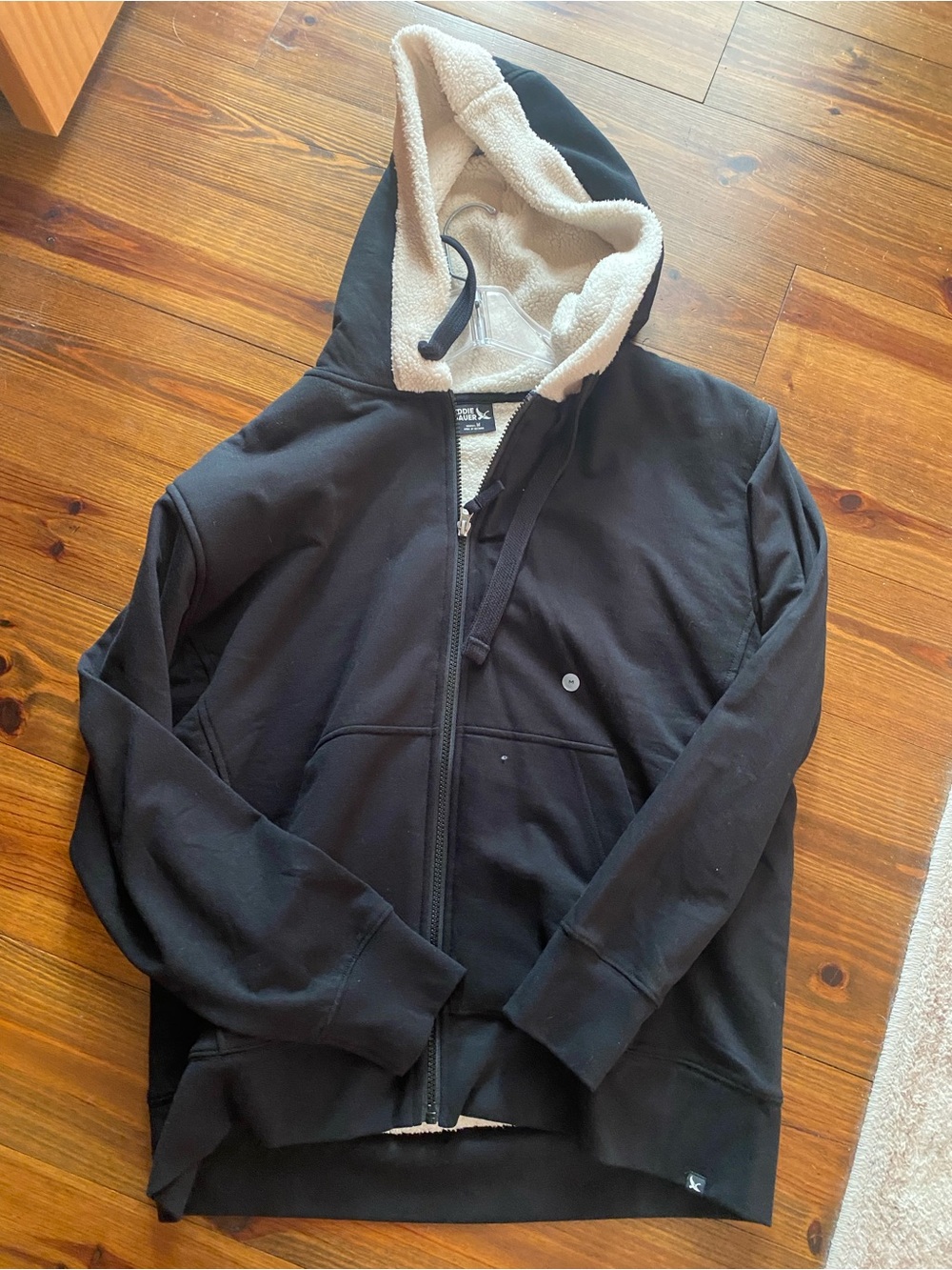 Eddie Bauer Women’s Long Sleeve Black Cabin Fleece Hood Jacket NWT